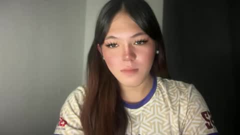 Ayesha online show from November 2025 02:32:01 AM