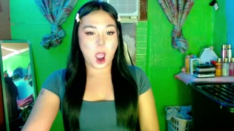 Kathy  online show from April 2026 07:05:02 PM