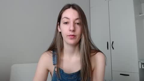 Emma  online show from March 2025 08:24:02 AM