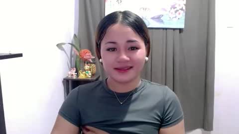 sweethotlove_xoxo online show from November 2025 01:42:01 AM