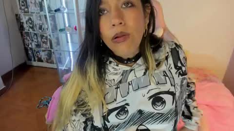                  online show from November 2025 06:01:01 AM