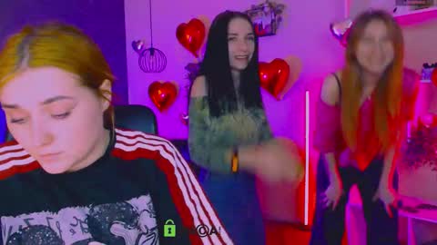 Chloe online show from March 2026 09:49:02 AM