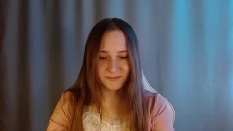 Annie online show from February 2026 09:00:02 PM