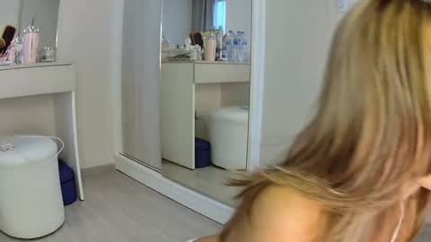 Sweetie Natasha online show from September 2025 11:21:01 PM