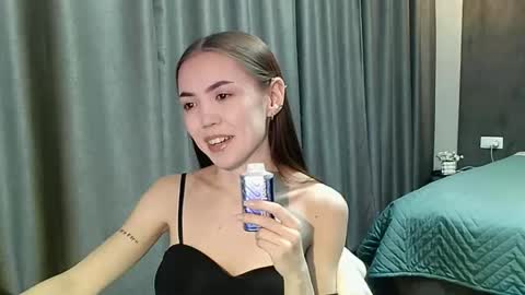 sweetieee_kira online show from November 2025 09:24:02 PM