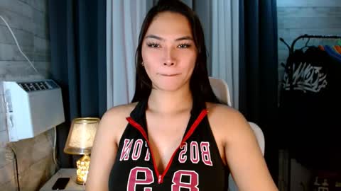 sweetiefox1 online show from November 2025 01:27:01 AM