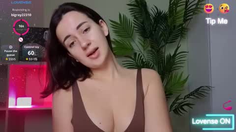 Kendl online show from February 2026 10:11:02 PM