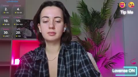 Kendl online show from April 2026 06:44:02 AM