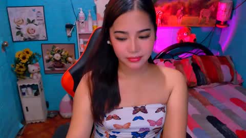 Snapshot of sweetienicole chatting on January 2025 02:48:01 AM Nicole online show from January 2025 02:48:01 AM