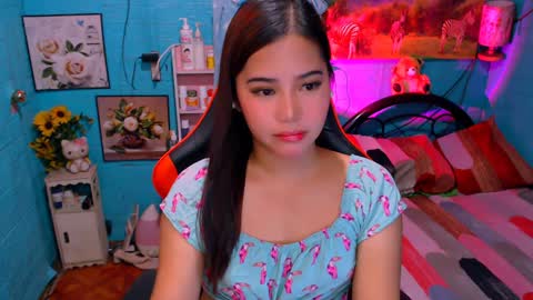 Snapshot of sweetienicole chatting on January 2025 03:23:01 AM Nicole online show from January 2025 03:23:01 AM