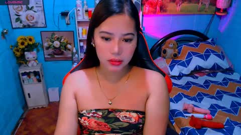 Snapshot of sweetienicole chatting on March 2025 06:58:02 PM Nicole online show from March 2025 06:58:02 PM