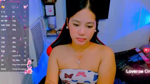 Snapshot of sweetienicole chatting on September 2025 01:45:01 PM Nicole online show from September 2025 01:45:01 PM