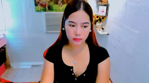 Snapshot of sweetienicole chatting on October 2025 03:27:01 AM Nicole online show from October 2025 03:27:01 AM