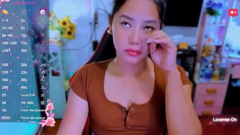 Nicole online show from December 2025 11:52:02 AM