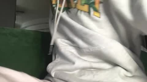 Snapshot of sweetieskitties chatting on December 2025 09:57:02 AM SweetiesKitties online show from December 2025 09:57:02 AM