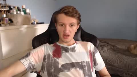 Snapshot of sweetietwin chatting on March 2026 08:38:01 AM CAT online show from March 2026 08:38:01 AM