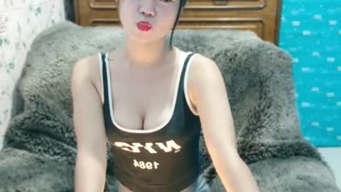 jona online show from November 2025 01:22:04 PM