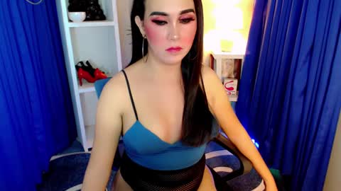 dessiree online show from February 2025 07:39:02 AM