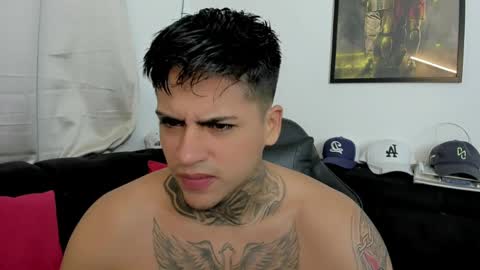 SWEETLATINBOY  online show from April 2026 11:02:02 AM