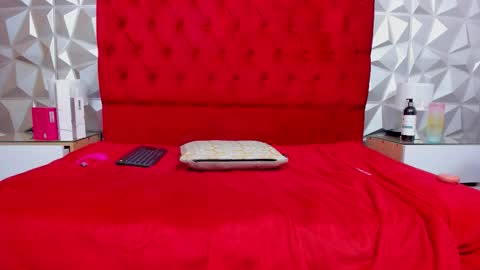 Lauren online show from March 2026 08:26:33 AM