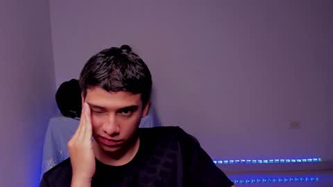 Snapshot of sweetlian_04 chatting on December 2024 03:36:02 AM Lian online show from December 2024 03:36:02 AM