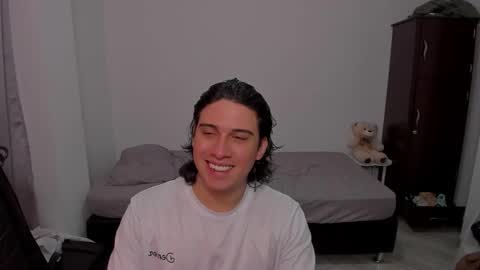 Snapshot of sweetlian_04 chatting on February 2026 08:46:02 PM Lian online show from February 2026 08:46:02 PM