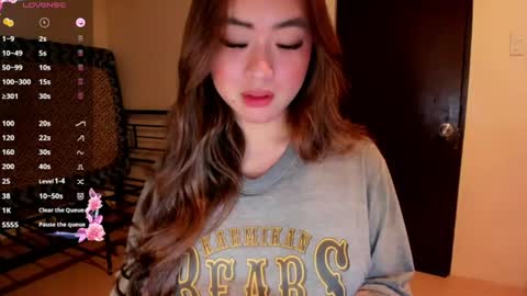Zoe online show from June 2026 05:06:01 PM