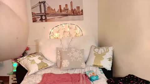 Snapshot of sweetmalory chatting on December 2025 04:28:02 AM sweetmalory online show from December 2025 04:28:02 AM