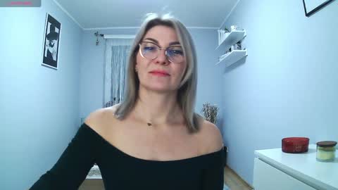 Snapshot of sweetmarthaaa chatting on January 2025 10:16:02 PM sweetmarthaaa online show from January 2025 10:16:02 PM