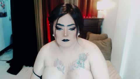 Snapshot of sweetmistresss chatting on October 2025 09:01:01 PM Mio online show from October 2025 09:01:01 PM