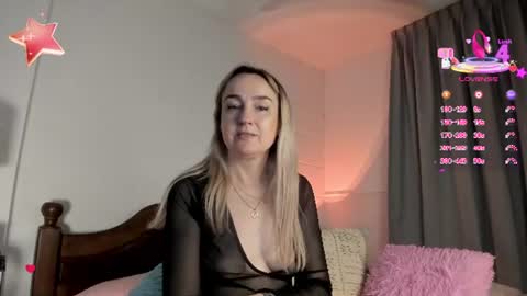 Snapshot of sweetnina_wet chatting on June 2026 10:58:01 PM Sweetnina online show from June 2026 10:58:01 PM