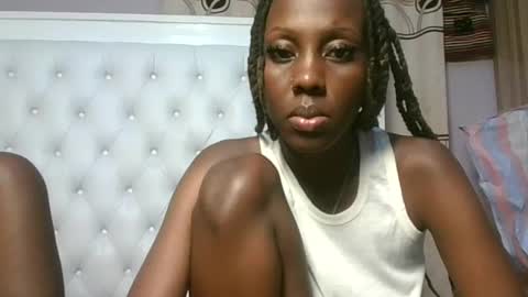 Novah girlie online show from July 2026 05:41:01 PM