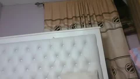 Novah girlie online show from July 2026 05:09:02 PM