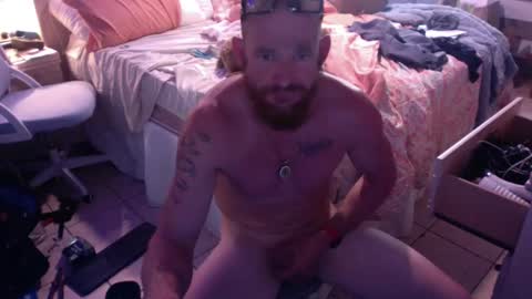 WeAim2PZzz online show from February 2025 06:07:01 PM