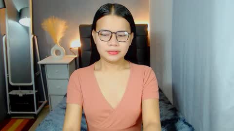 Snapshot of sweetnwildts chatting on October 2025 01:03:02 AM Ghena online show from October 2025 01:03:02 AM