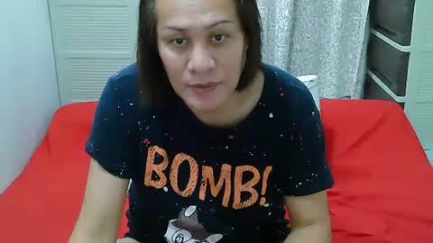 Snapshot of sweetpearlts4u chatting on December 2025 01:31:01 PM sam online show from December 2025 01:31:01 PM