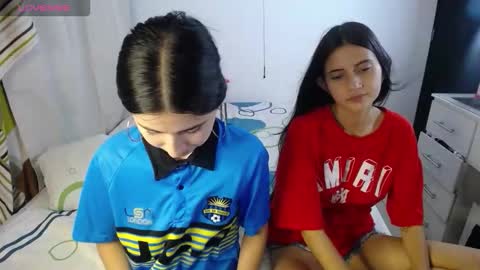 Snapshot of sweetpink1_ chatting on September 2025 10:59:02 PM Caro  Lily online show from September 2025 10:59:02 PM