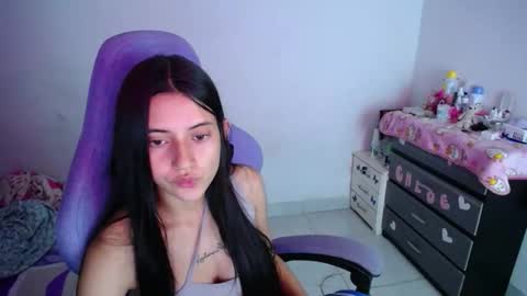 Caro  Lily online show from November 2025 02:21:01 AM