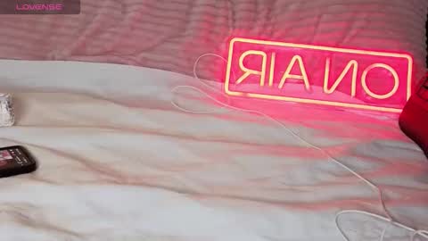 sweetpuddles online show from March 2026 04:01:01 PM