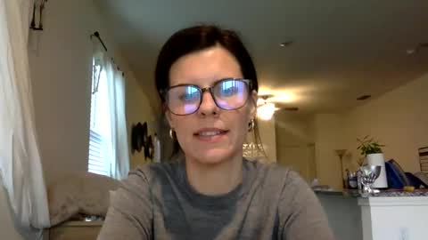 Snapshot of sweetriddance chatting on September 2025 12:37:01 PM sweetriddance online show from September 2025 12:37:01 PM