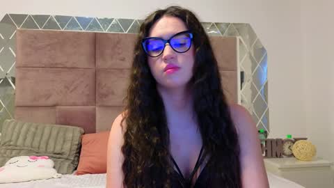 Snapshot of sweetscribe chatting on January 2025 07:09:02 AM SweetScribe online show from January 2025 07:09:02 AM