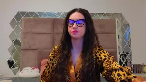 Snapshot of sweetscribe chatting on February 2025 06:40:01 AM SweetScribe online show from February 2025 06:40:01 AM