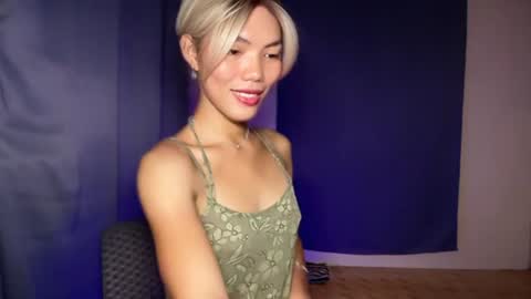 Snapshot of sweetsexy_alexis chatting on July 2026 07:33:02 AM Alexis online show from July 2026 07:33:02 AM