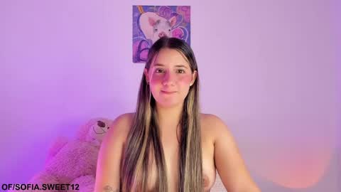 Snapshot of sweetsofi_12 chatting on May 2026 10:40:02 PM Sofia sweet online show from May 2026 10:40:02 PM