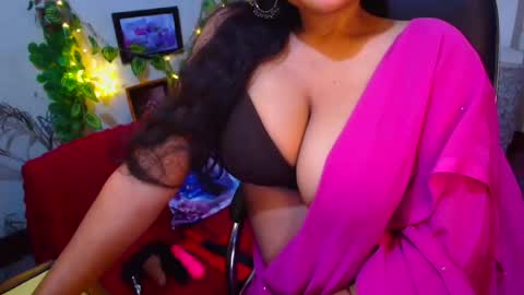 SweetSour online show from November 2025 01:27:02 AM