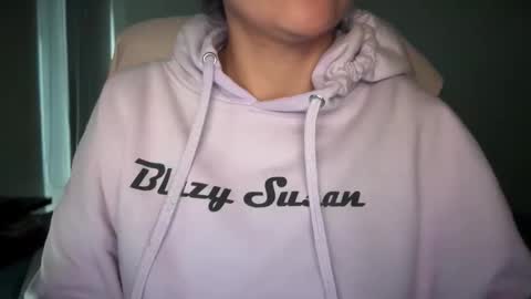 Snapshot of sweetssmashed chatting on September 2025 04:29:02 PM sweetssmashed online show from September 2025 04:29:02 PM