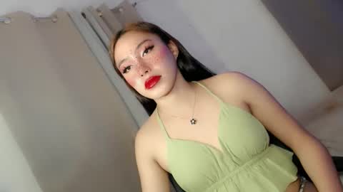 Snapshot of sweetsugarplum1 chatting on February 2026 02:44:01 AM FATIMA online show from February 2026 02:44:01 AM