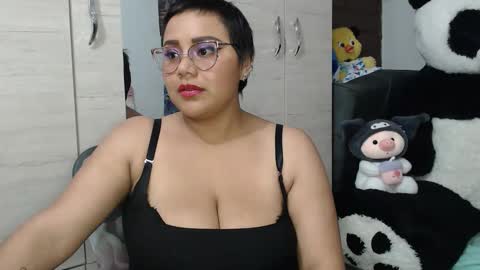 sweett_candy1 online show from December 2025 02:50:01 AM