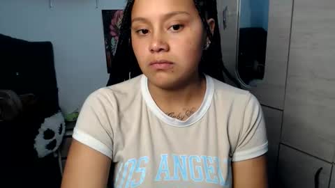 Snapshot of sweett_candy1 chatting on June 2026 02:23:01 AM sweett_candy1 online show from June 2026 02:23:01 AM