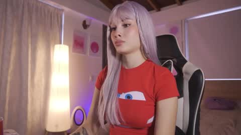 Cat independent model  online show from February 2026 09:58:01 PM